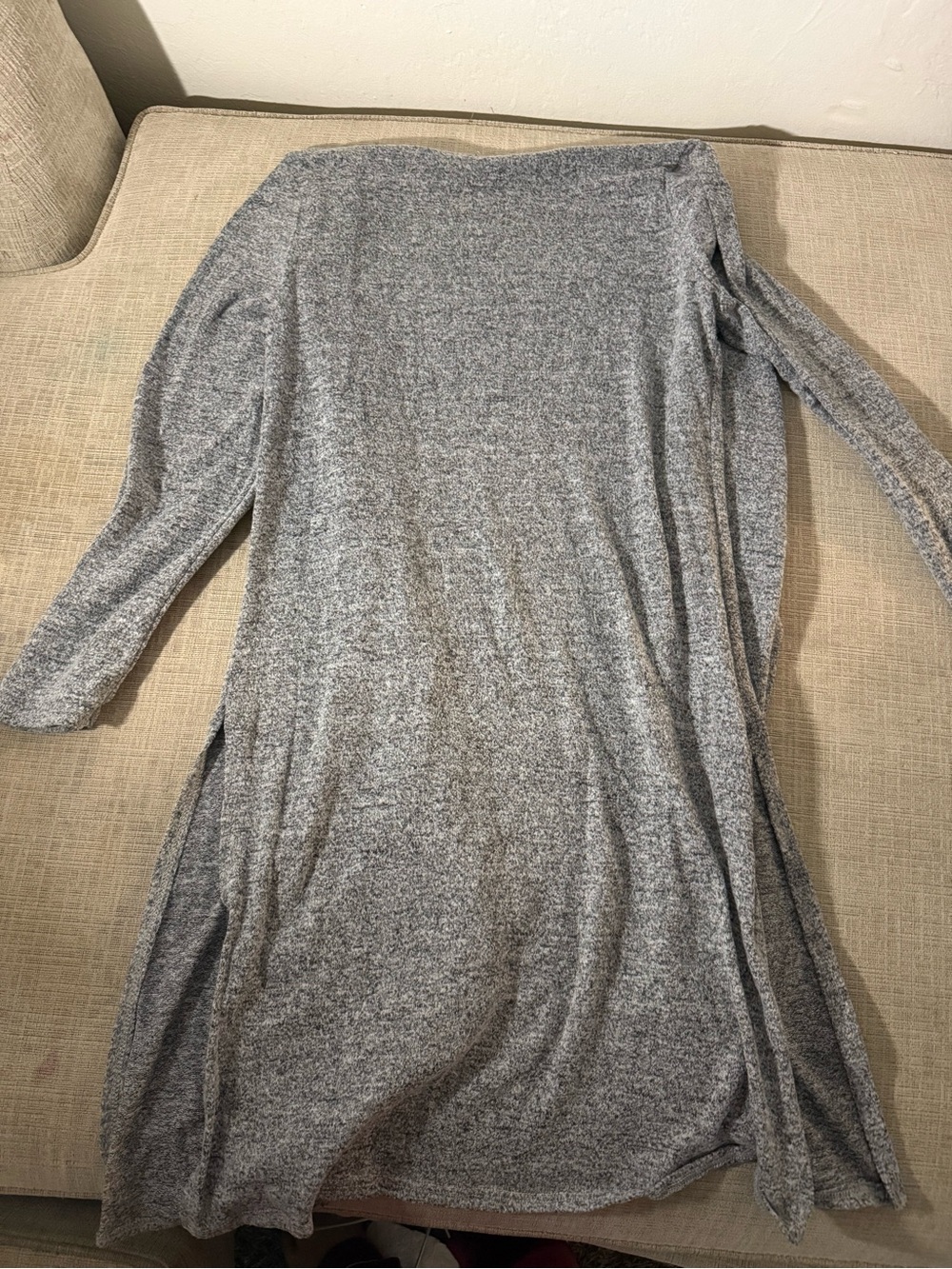 Cardigan - Picture 3 of 4
